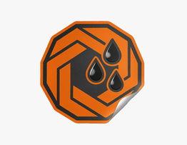 Naklejki z lakierem UV